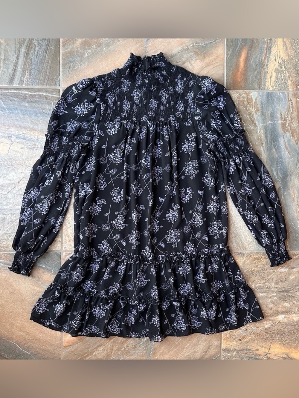 Cinq a Sept Dress Stephanie Smocked Long Sleeve Blue Floral Print Size 4
